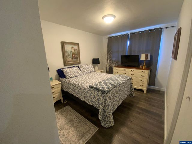 6083 12th Av NE, Keizer, OR 97303