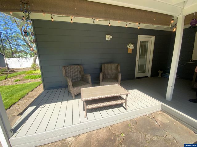 6083 12th Av NE, Keizer, OR 97303