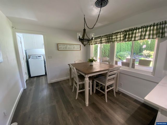 6083 12th Av NE, Keizer, OR 97303