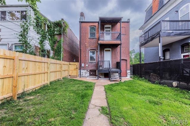 4052 Nebraska Avenue, St Louis, MO 63118