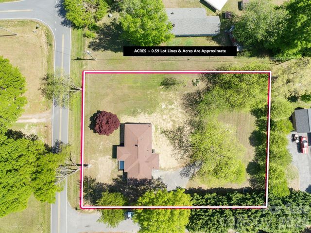 2243 Drive Inn Road, Lincolnton, NC 28092