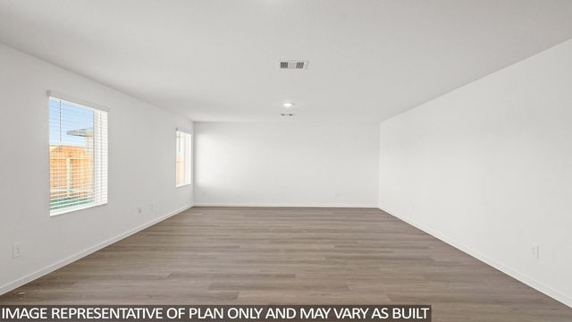 133 Baby Calf Roping RD, Jarrell, TX 76537