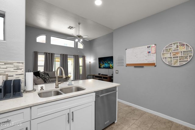 1932 N MESA Drive 34, Mesa, AZ 85201