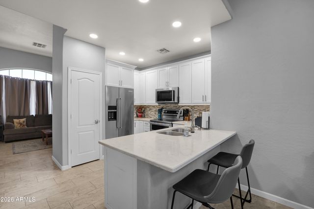 1932 N MESA Drive 34, Mesa, AZ 85201