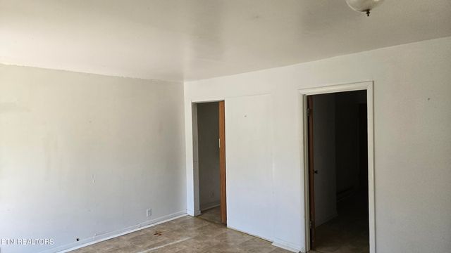 80 Mclarty Lane, Crossville, TN 38555