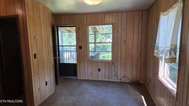 80 Mclarty Lane, Crossville, TN 38555