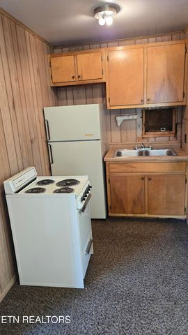 80 Mclarty Lane, Crossville, TN 38555