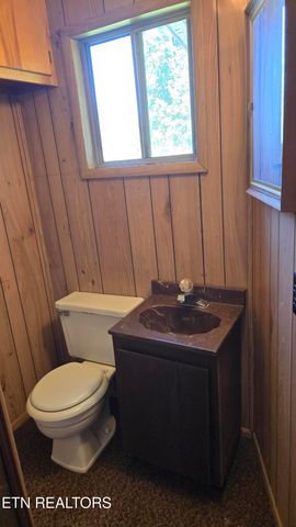 80 Mclarty Lane, Crossville, TN 38555