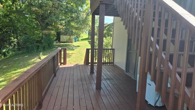 80 Mclarty Lane, Crossville, TN 38555