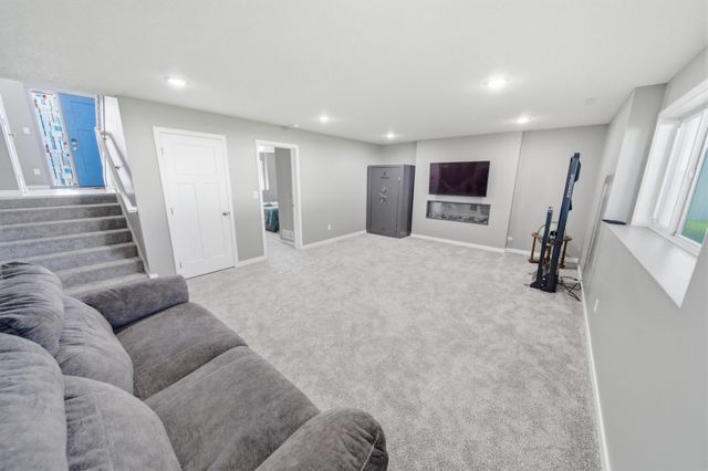 1505 14th Avenue NE, Kasson, MN 55944
