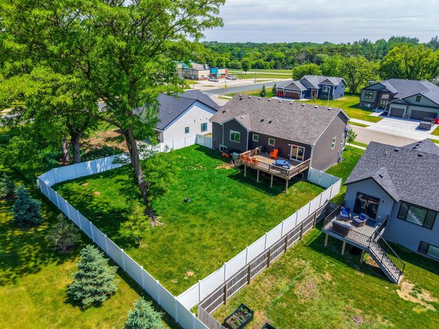 1505 14th Avenue NE, Kasson, MN 55944
