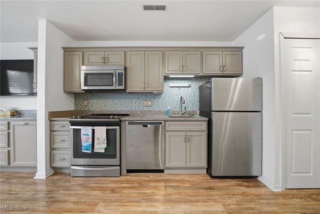 5237 W Lake Road W 1011, Ashtabula, OH 44004