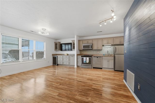 5237 W Lake Road W 1011, Ashtabula, OH 44004