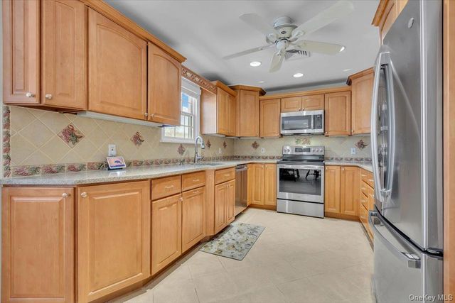 31 Stevenson Avenue, Cortlandt Manor, NY 10567