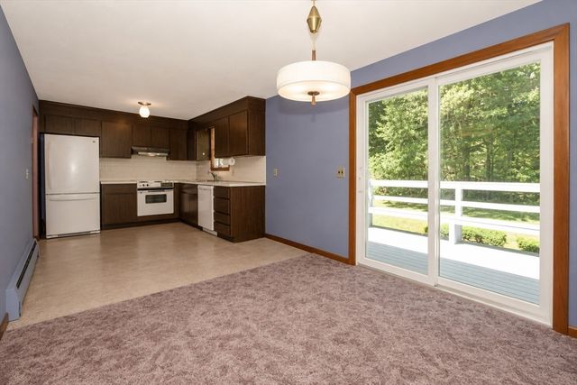 33 Daniel Dr., Burlington, MA 01803