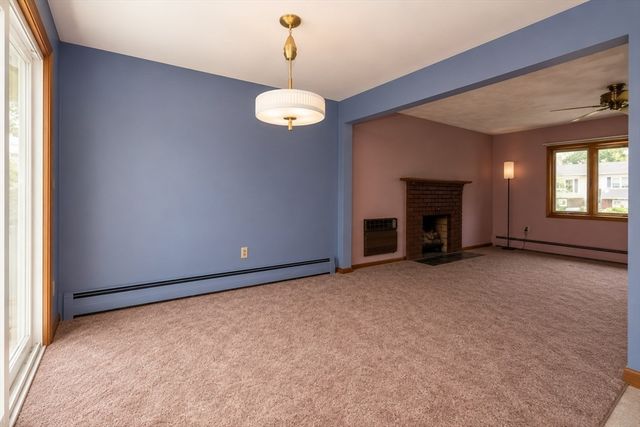 33 Daniel Dr., Burlington, MA 01803