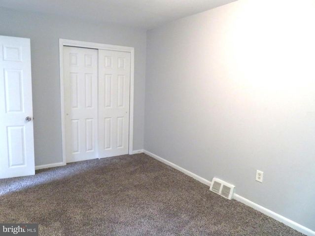 7034 VALLEY AVE, Philadelphia, PA 19128