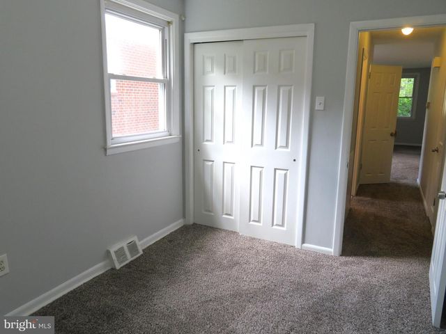 7034 VALLEY AVE, Philadelphia, PA 19128