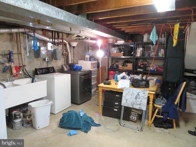 7034 VALLEY AVE, Philadelphia, PA 19128