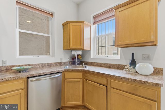 630 13TH ST NE, Washington, DC 20002