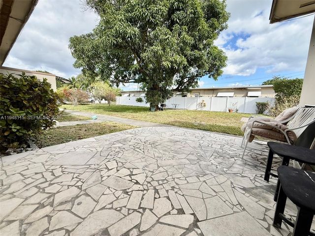 1845 Dixieanna St 1, Hollywood, FL 33020