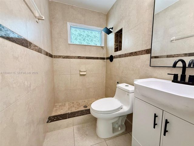 1845 Dixieanna St 1, Hollywood, FL 33020