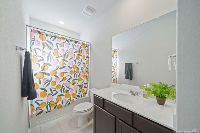 5151 LONGHORN RIV, Converse, TX 78109