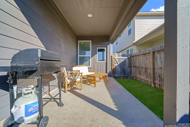 5151 LONGHORN RIV, Converse, TX 78109