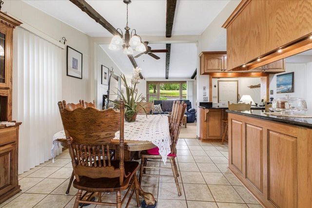 106 Club House DR, Moneta, VA 24121