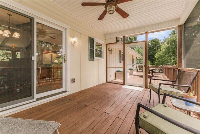 106 Club House DR, Moneta, VA 24121