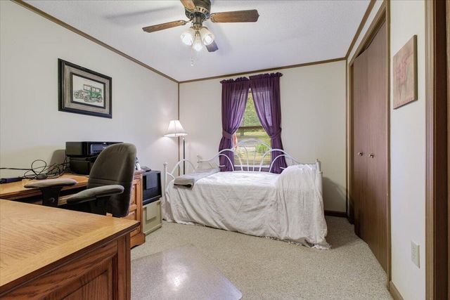 106 Club House DR, Moneta, VA 24121