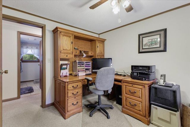 106 Club House DR, Moneta, VA 24121
