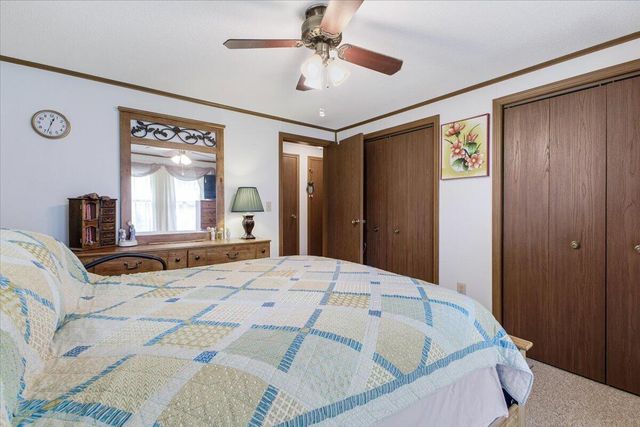 106 Club House DR, Moneta, VA 24121