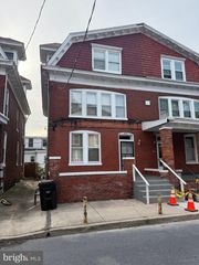 2216 PENN ST, Harrisburg, PA 17110
