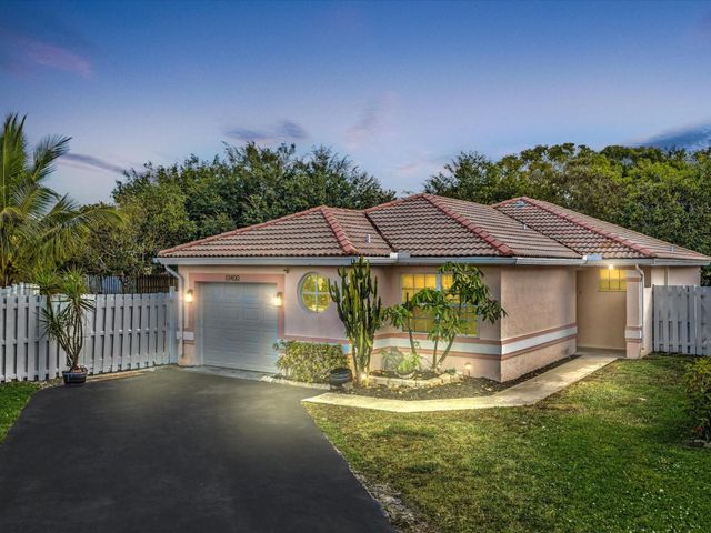 13400 NW 5th Court, Plantation, FL 33325