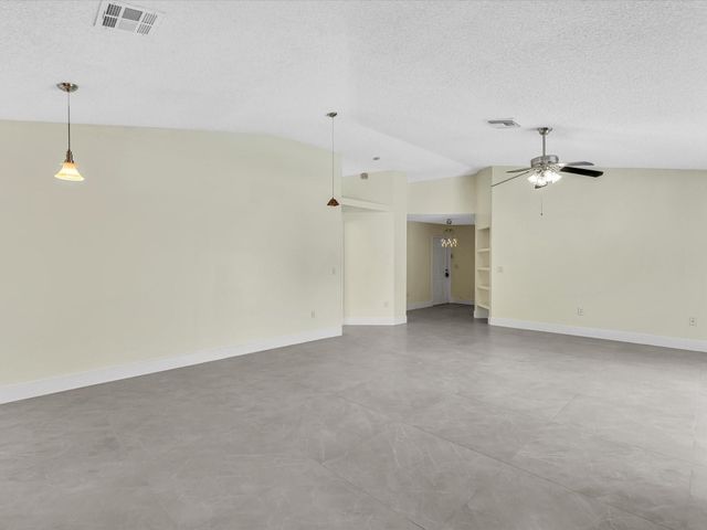 13400 NW 5th Court, Plantation, FL 33325