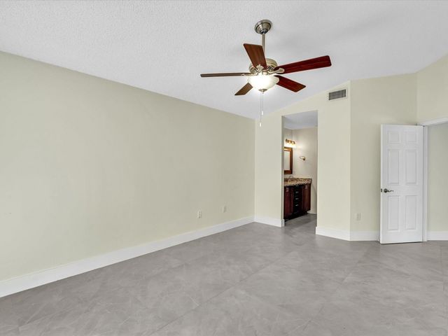 13400 NW 5th Court, Plantation, FL 33325