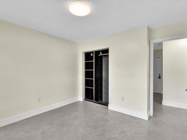 13400 NW 5th Court, Plantation, FL 33325