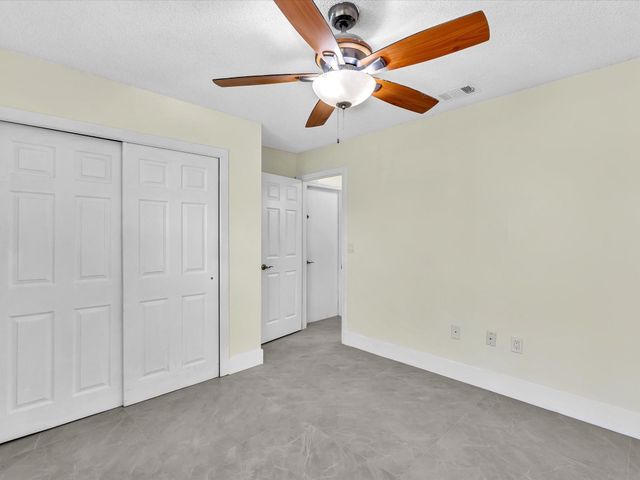 13400 NW 5th Court, Plantation, FL 33325