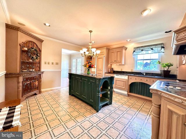 400 CENTURY DRIVE DR #1, Greencastle, PA 17225