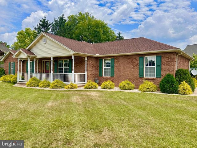 400 CENTURY DRIVE DR #1, Greencastle, PA 17225