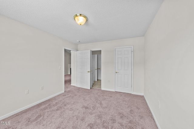 11370 Clubhaven Place 103, Raleigh, NC 27617