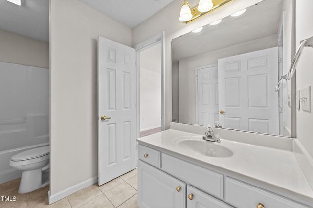 11370 Clubhaven Place 103, Raleigh, NC 27617