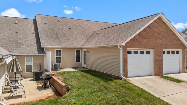 11370 Clubhaven Place 103, Raleigh, NC 27617
