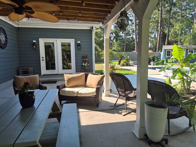 359 Country Club Dr., Pawleys Island, SC 29585