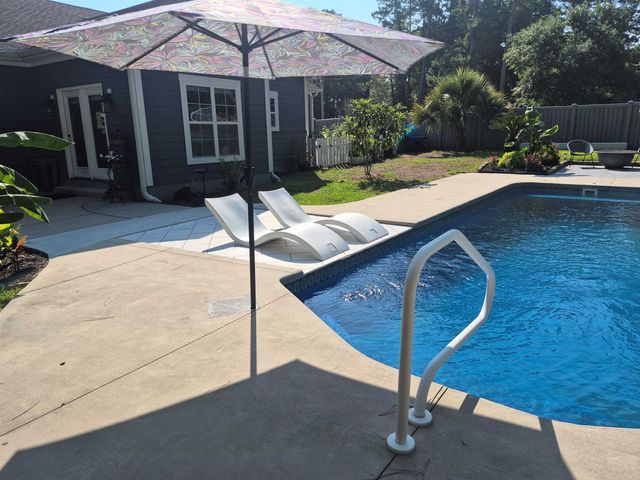 359 Country Club Dr., Pawleys Island, SC 29585