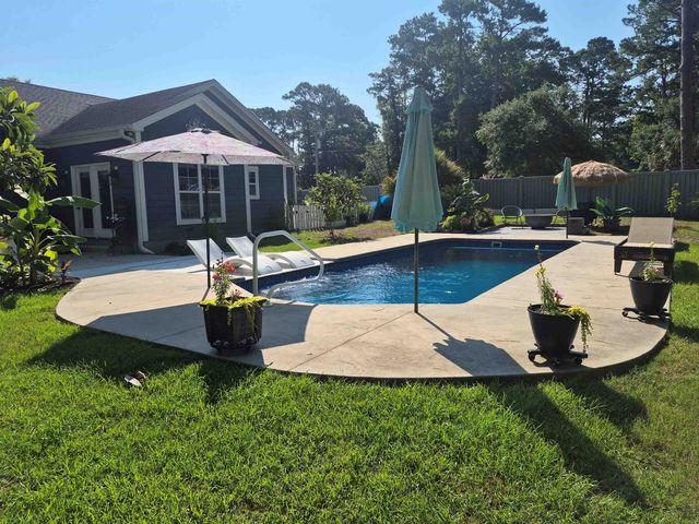 359 Country Club Dr., Pawleys Island, SC 29585
