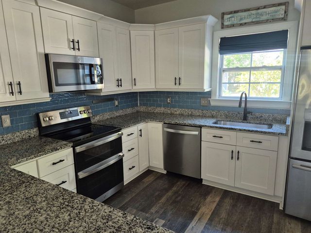 359 Country Club Dr., Pawleys Island, SC 29585