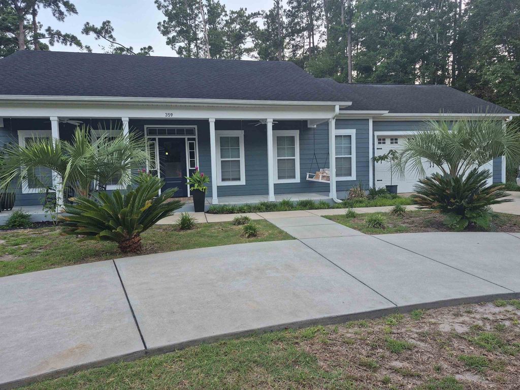 359 Country Club Dr., Pawleys Island, SC 29585