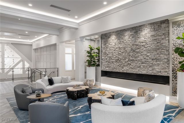 12033 Covent Garden CT 2403, Naples, FL 34120